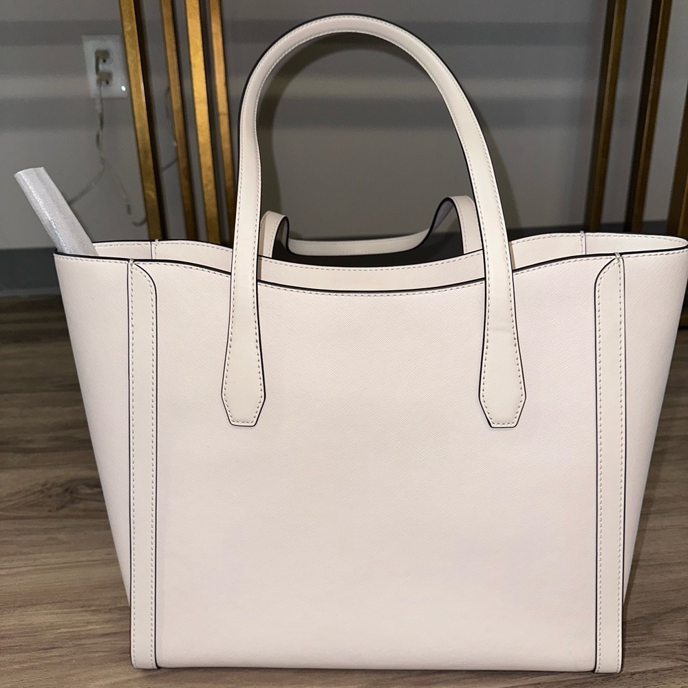 Michael Kors Leida Ivory Tote Bag - NWT - Picture 2 of 7